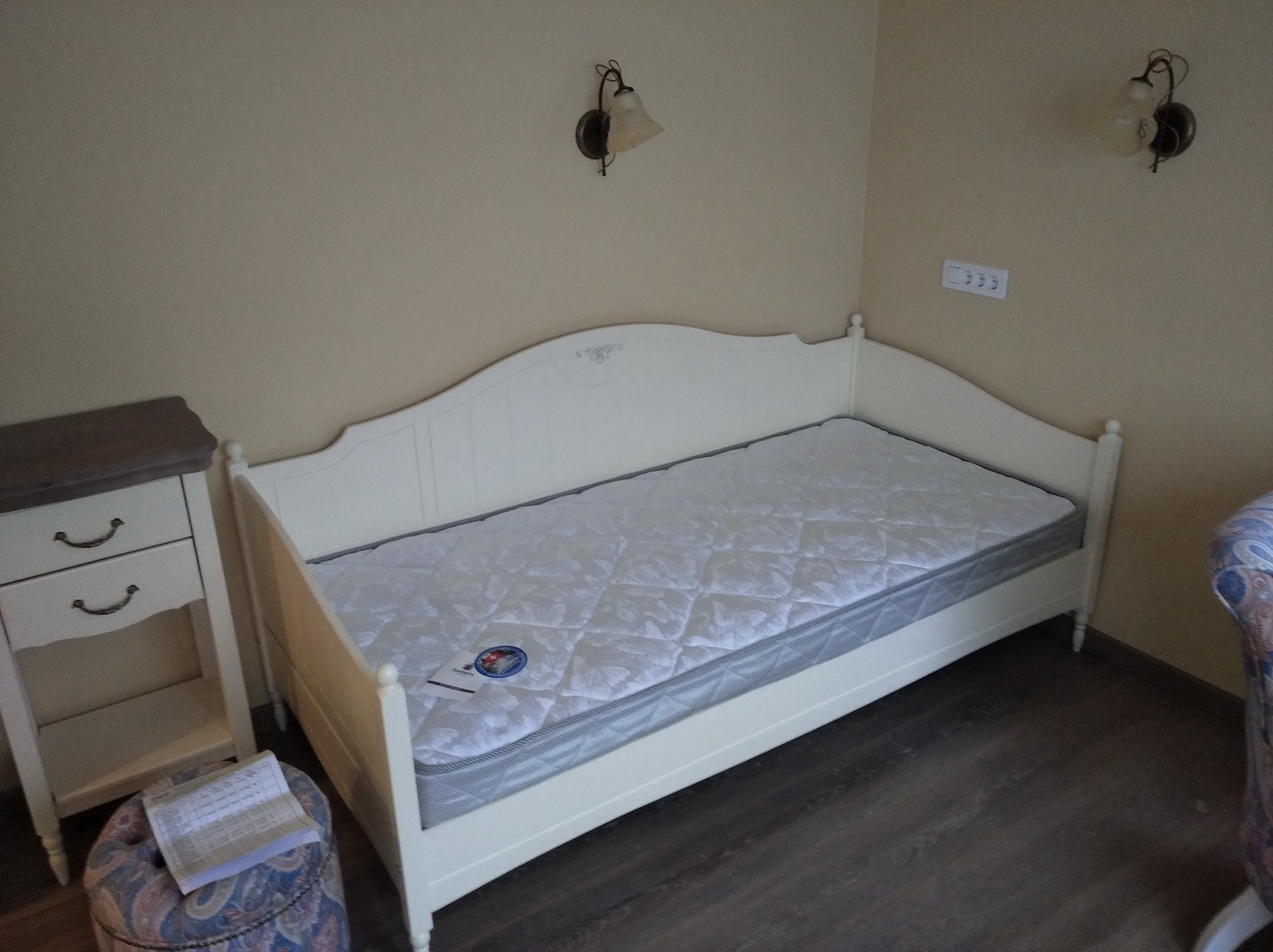 Тахта Айно №3 900х2000