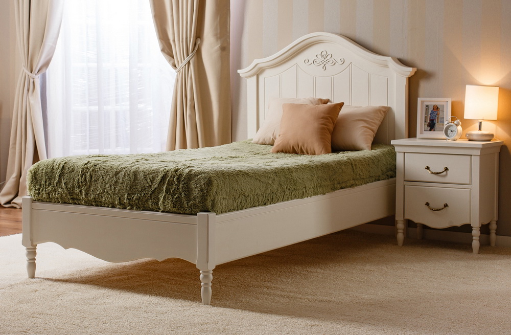 Кровать Айно №3 1200х2000