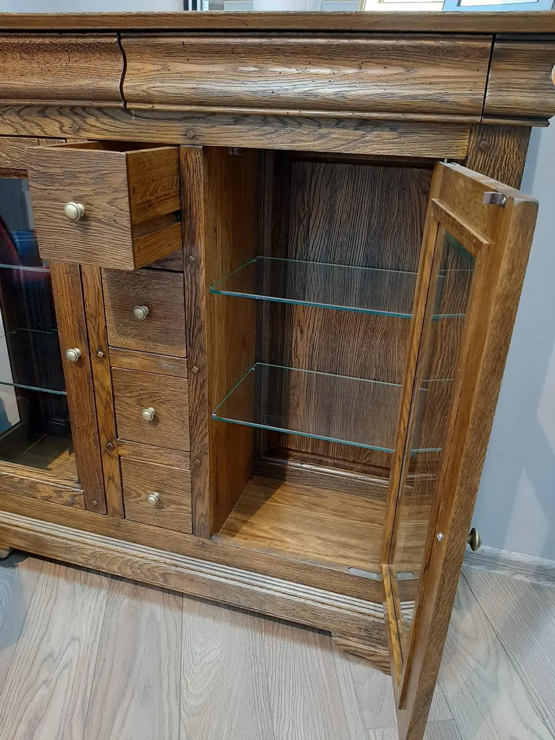 Комод с ящиками ольха Луи Филипп ОВ 06 (стекло)