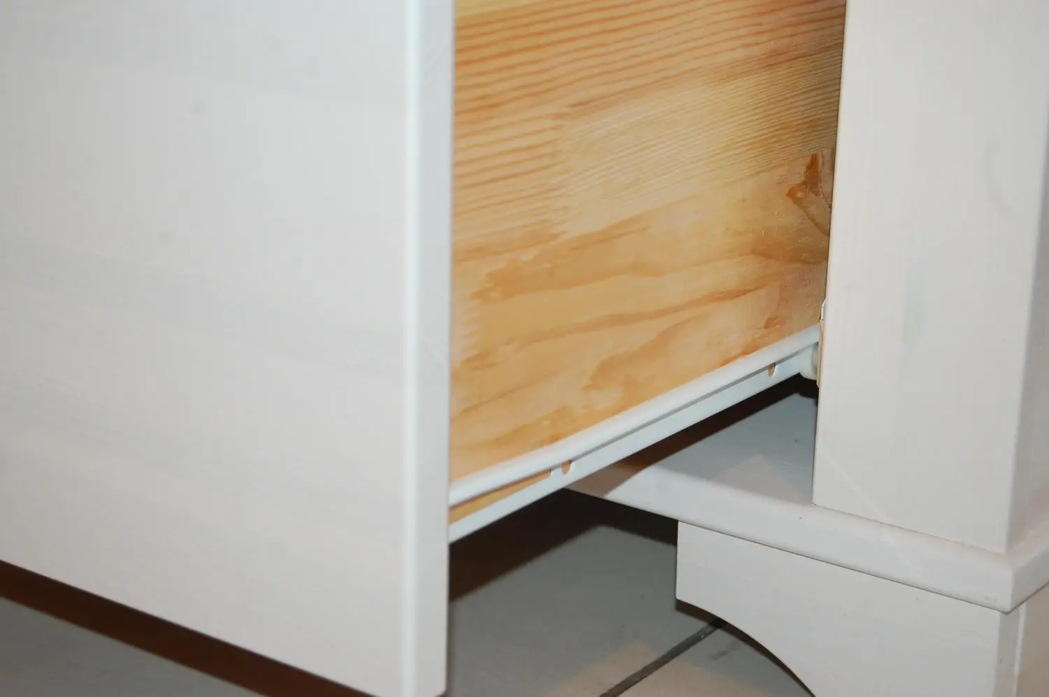 Витрина 1 ящик Бейли белый воск