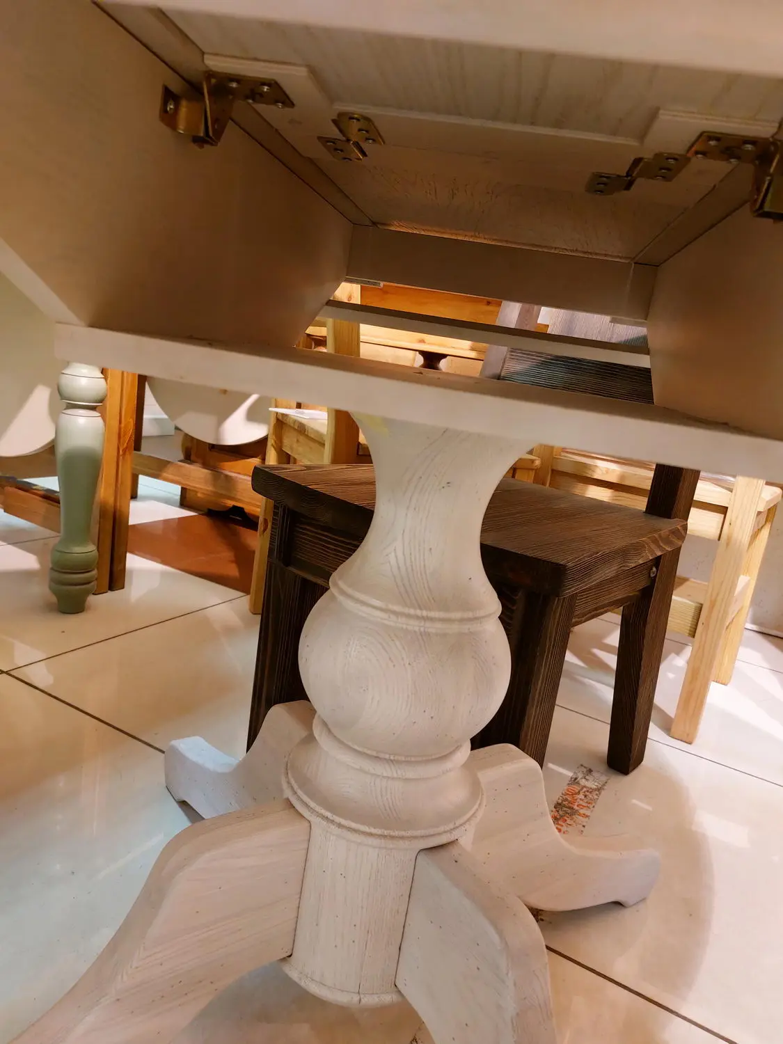 Стол круглый Луи Филипп обеденный ОВ 03 раскладной