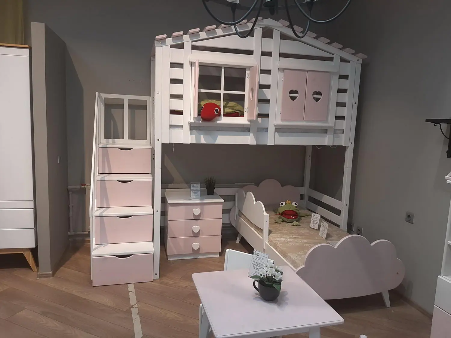 Кровать В-яр ТК №13 800х1800