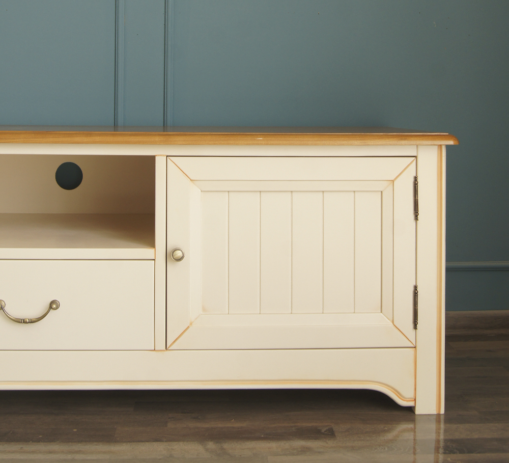 Бежевая консоль "Olivia" под TV удлиненная