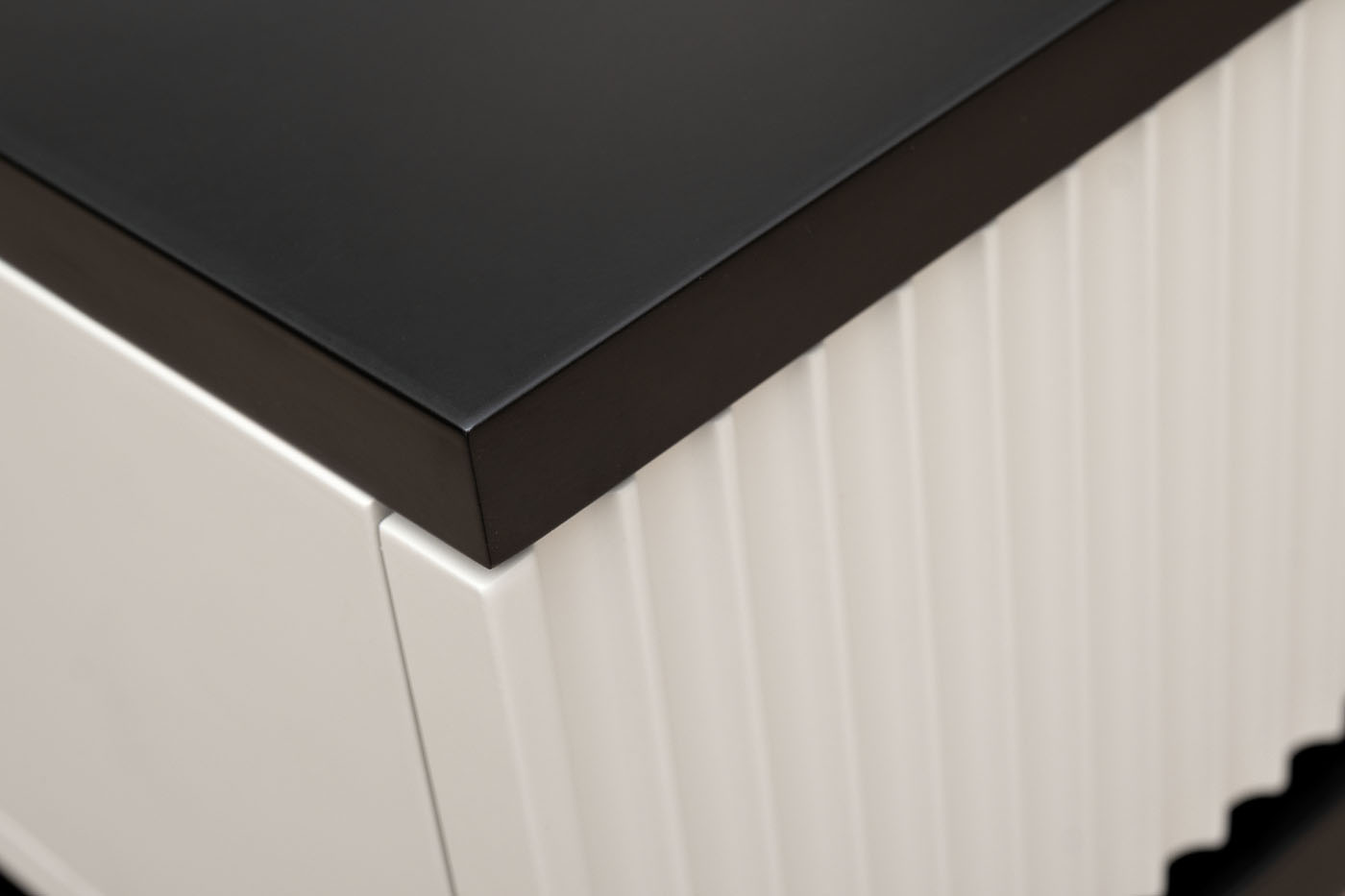 GD-00006 Консоль Este черно/серая 109*40*80см