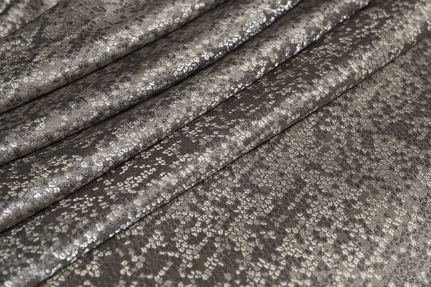 121GD-TEL07-PORT SER Портьера BARI серебряная