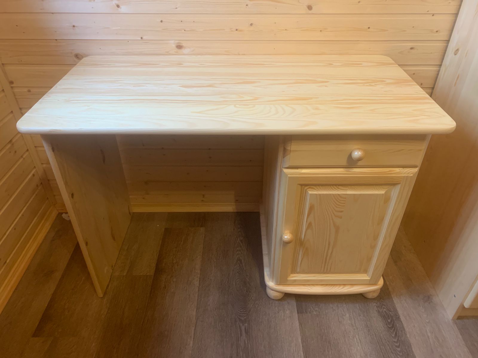 Стол письменный с ящиком сосна Вокко-1100 арт. 211