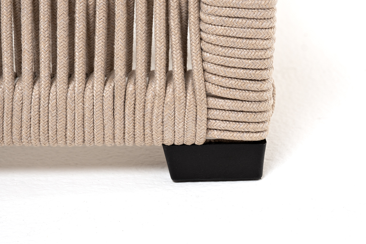 "Ривьера" шезлонг плетеный из роупа, каркас алюминий белый муар, роуп бежевый круглый, ткань бежевая