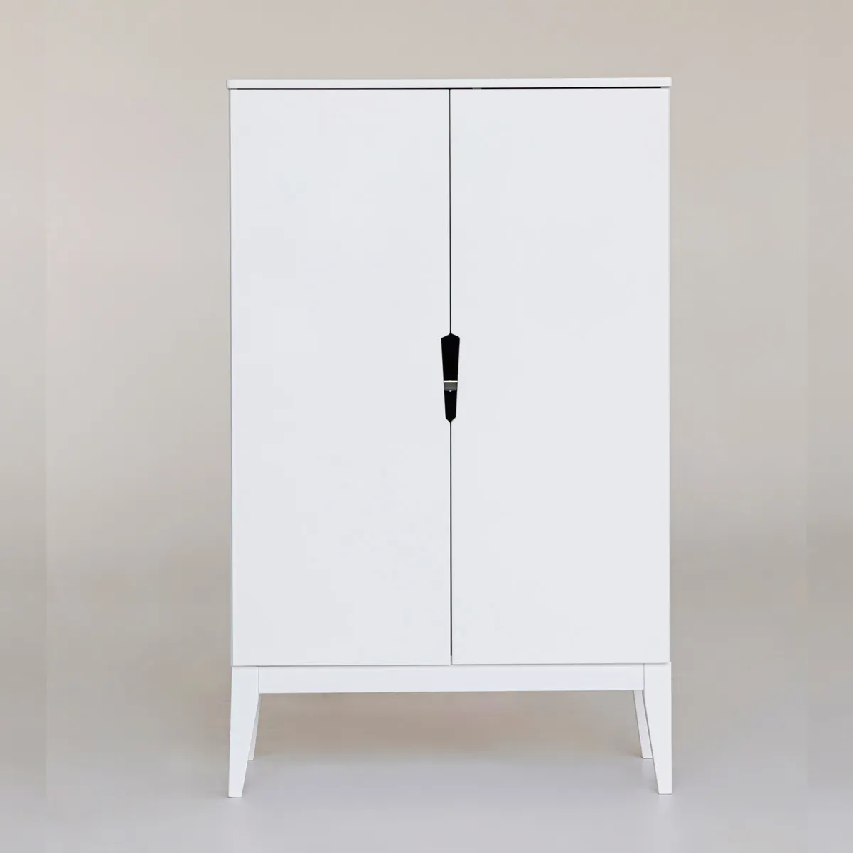 Шкаф Mia НИК 9 б/б