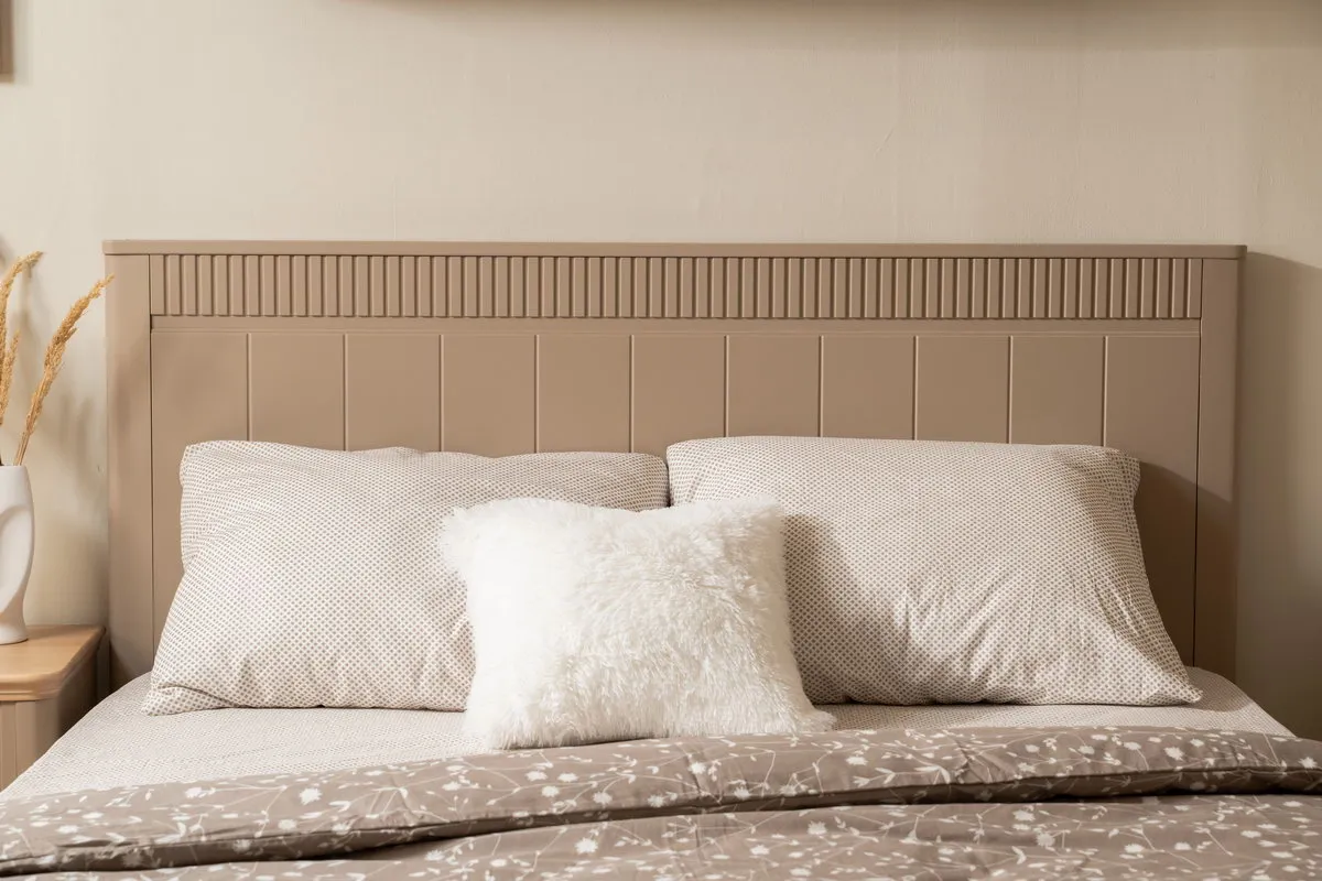 Кровать массив сосны Грета №25 1600х2000